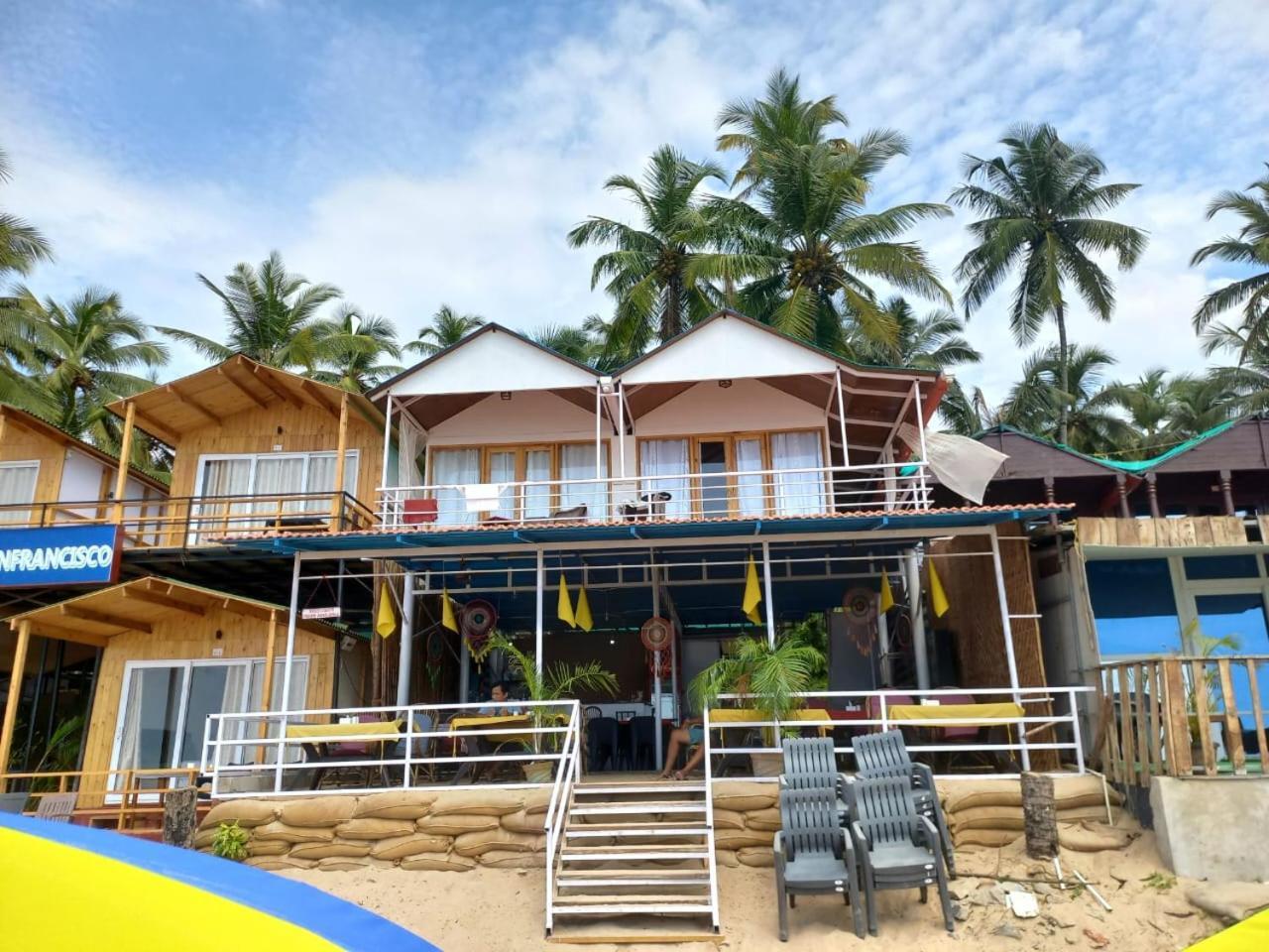 Royal Castle Beach Resort Canacona Exterior foto