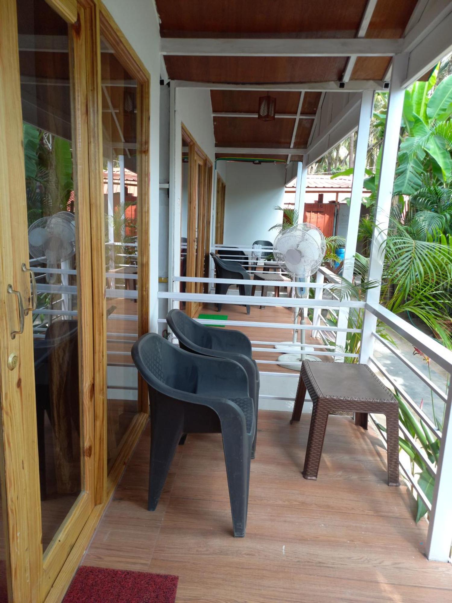 Royal Castle Beach Resort Canacona Exterior foto