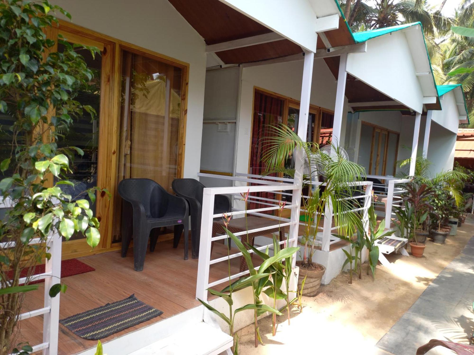 Royal Castle Beach Resort Canacona Exterior foto