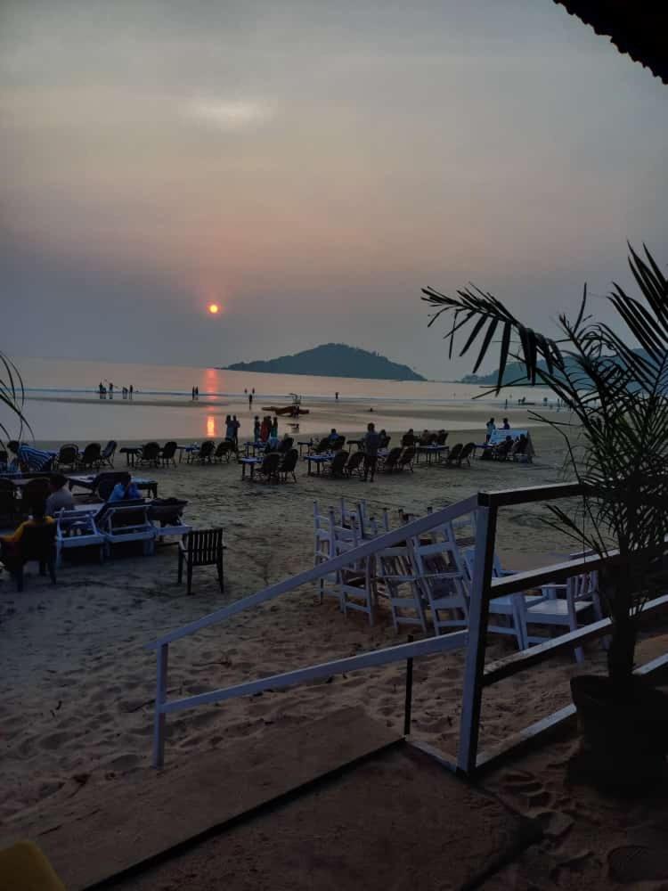 Royal Castle Beach Resort Canacona Exterior foto