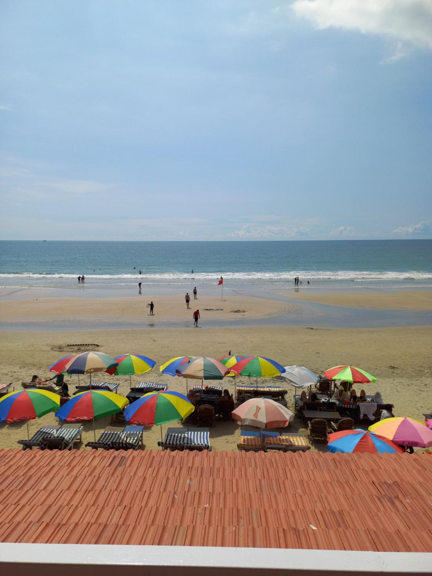Royal Castle Beach Resort Canacona Zimmer foto