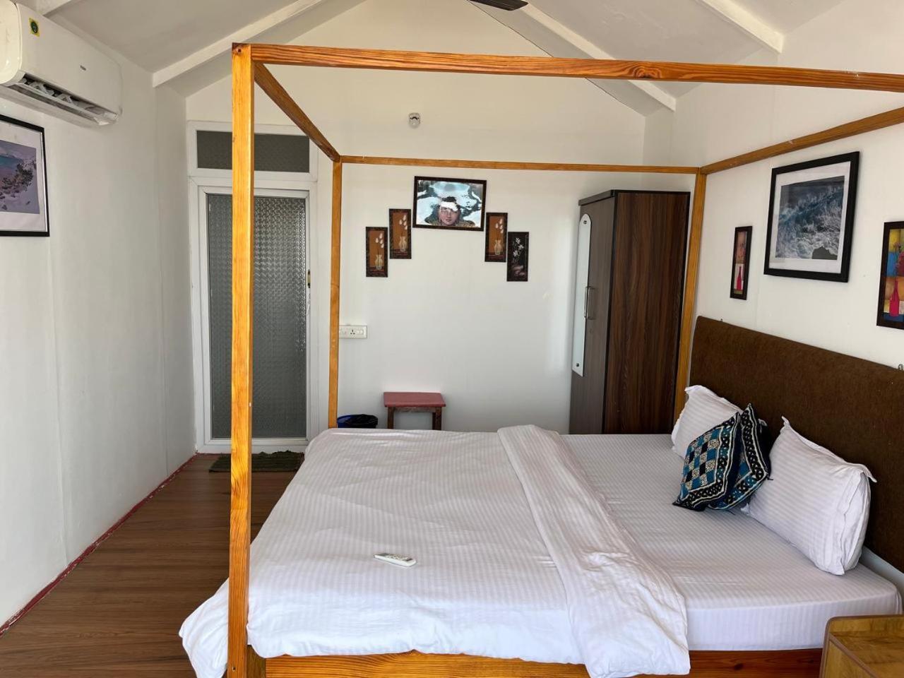 Royal Castle Beach Resort Canacona Exterior foto